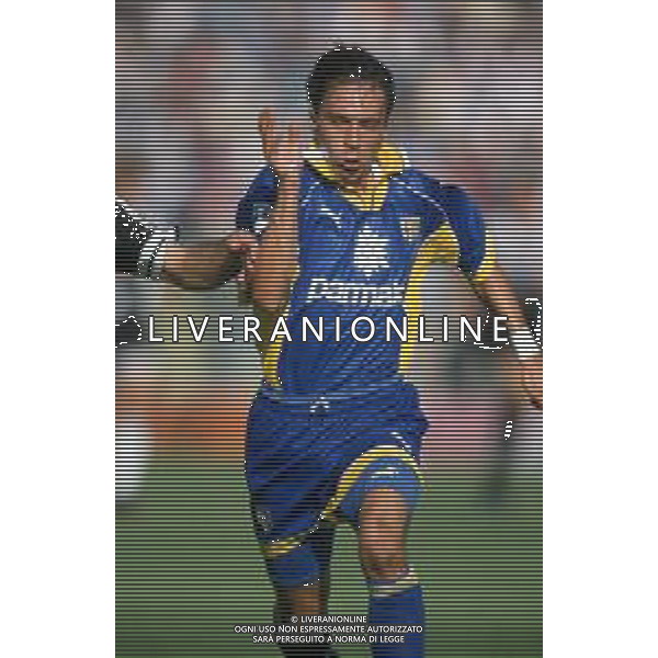 DIAP-RETROSPETTIVA ENRICO CHIESA CALCIATORE NELLA FOTO ENRICO CHIESA CON LA MAGLIA DEL PARMA CALCIO NELL\'ANNO 1997-1998 AG ALDO LIVERANI SAS