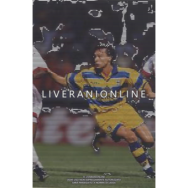ST-RETROSPETTIVA ENRICO CHIESA CALCIATORE NELLA FOTO ENRICO CHIESA CON LA MAGLIA DEL PARMA CALCIO AG ALDO LIVERANI SAS