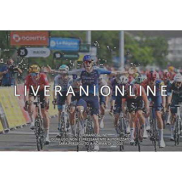 12-06-2025 Criterium Du Dauphine Libere; Tappa 05 Saint Priest - Macon; 2025, Israel - Premier Tech; 2025, Ineos Grenadiers; 2025, Uno X Mobility; Stewart, Jackson; Laurance, Axel; Waerenskjold, Soren; Macon; ©SIROTTI - AGENZIA ALDO LIVERANI SAS