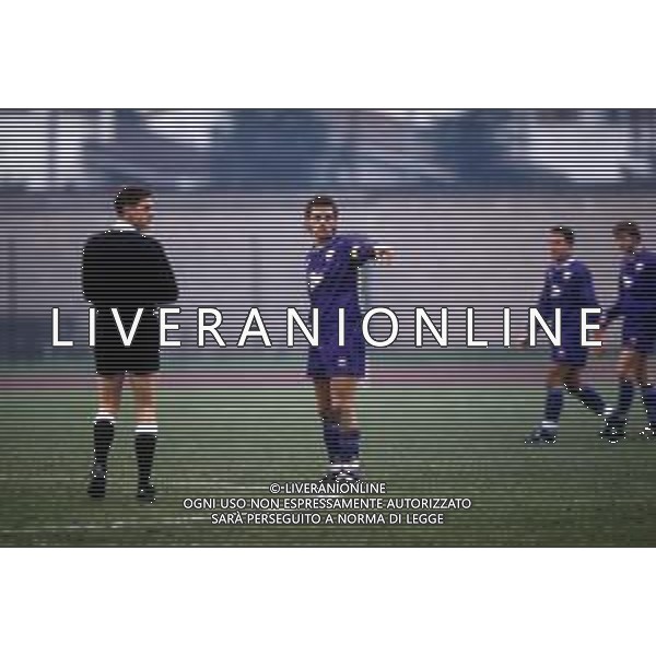 DIAP-RETROSPETTIVA EDY BAGGIO CALCIATORE NELLA FOTO EDY BAGGIO CON LA MAGLIA DELLA FIORENTINA CALCIO NELL\'ANNO 1992-93 AG ALDO LIVERANI SAS