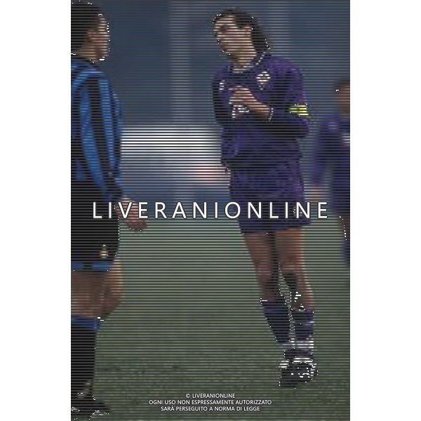 DIAP-RETROSPETTIVA EDY BAGGIO CALCIATORE NELLA FOTO EDY BAGGIO CON LA MAGLIA DELLA FIORENTINA CALCIO NELL\'ANNO 1992-93 AG ALDO LIVERANI SAS