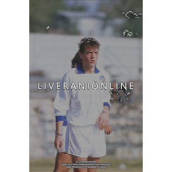 DIAP-RETROSPETTIVA EDY BAGGIO CALCIATORE NELLA FOTO EDY BAGGIO CON LA MAGLIA DELLA NAZIONALE ITALIANA UNDER 16 NELL\'ANNO 1990-1991 AG ALDO LIVERANI SAS