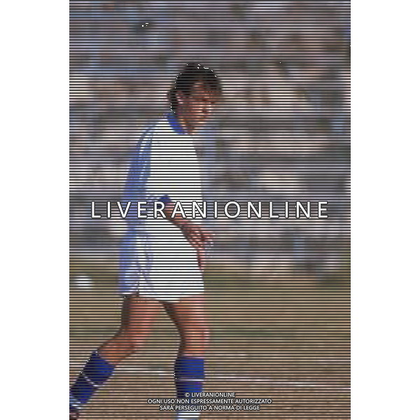 DIAP-RETROSPETTIVA EDY BAGGIO CALCIATORE NELLA FOTO EDY BAGGIO CON LA MAGLIA DELLA NAZIONALE ITALIANA UNDER 16 NELL\'ANNO 1990-1991 AG ALDO LIVERANI SAS
