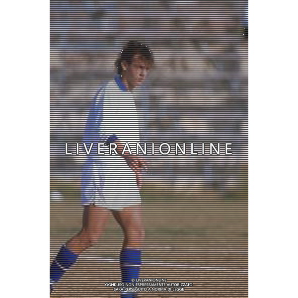 DIAP-RETROSPETTIVA EDY BAGGIO CALCIATORE NELLA FOTO EDY BAGGIO CON LA MAGLIA DELLA NAZIONALE ITALIANA UNDER 16 NELL\'ANNO 1990-1991 AG ALDO LIVERANI SAS
