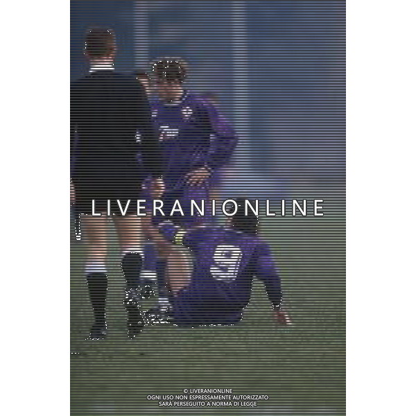 DIAP-RETROSPETTIVA EDY BAGGIO CALCIATORE NELLA FOTO EDY BAGGIO CON LA MAGLIA DELLA FIORENTINA CALCIO NELL\'ANNO 1992-93 AG ALDO LIVERANI SAS