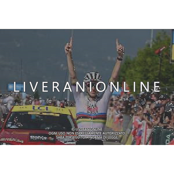 13-06-2025 Criterium Du Dauphine Libere; Tappa 06 Valserhone - Combloux; 2025, Uae Team Emirates - Xrg; Pogacar, Tadej; Combloux; ©SIROTTI - AGENZIA ALDO LIVERANI SAS