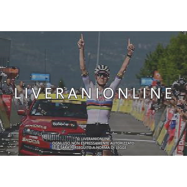 13-06-2025 Criterium Du Dauphine Libere; Tappa 06 Valserhone - Combloux; 2025, Uae Team Emirates - Xrg; Pogacar, Tadej; Combloux; ©SIROTTI - AGENZIA ALDO LIVERANI SAS