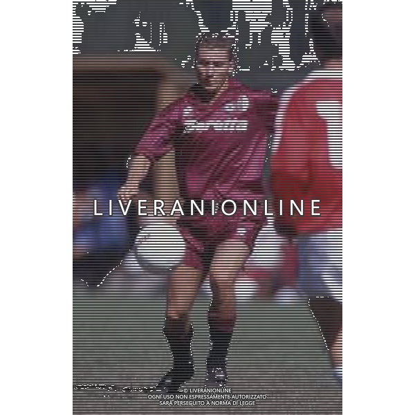 DIAP-RETROSPETTIVA SANDRO COIS CALCIATORE NELLA FOTO SANDRO COIS CON LA MAGLIA DEL TORINO CALCIO NELL\'ANNO 1993 AG ALDO LIVERANI SAS