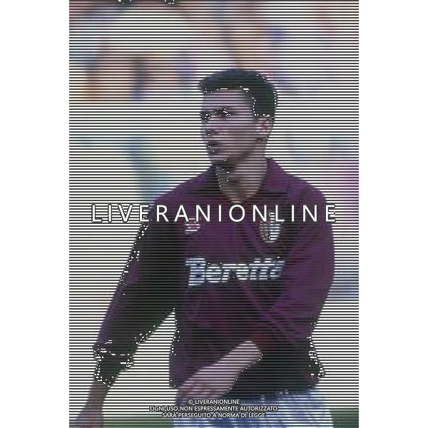 DIAP-RETROSPETTIVA SANDRO COIS CALCIATORE NELLA FOTO SANDRO COIS CON LA MAGLIA DEL TORINO CALCIO ANNO 1991-1992 AG ALDO LIVERANI SAS
