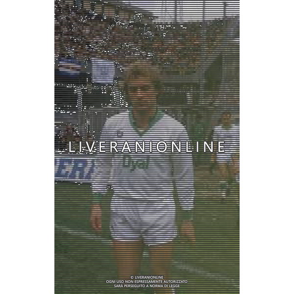 DIAP-RETROSPETTIVA PAOLO BENEDETTI CALCIATORE NELLA FOTO PAOLO BENEDETTI CON LA MAGLIA DELL\'AVELLINO CALCIO 1987-88 AG ALDO LIVERANI SAS