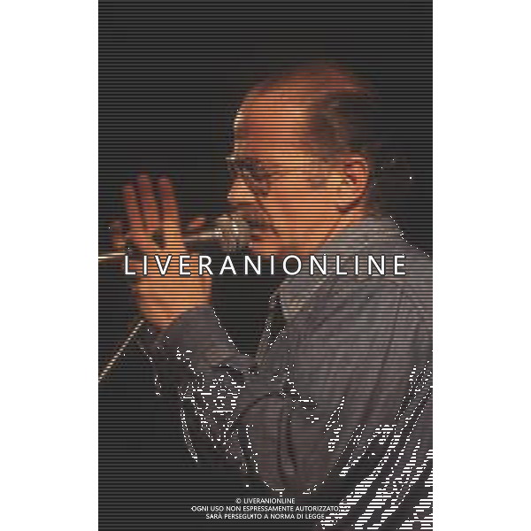DIAP-RETROSPETTIVA GINO PAOLI CANTANTE NELLA FOTO GINO PAOLI NELL\'\'ANNO 1981 AG ALDO LIVERANI SAS