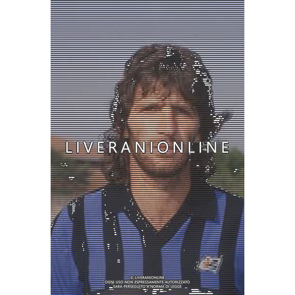 DIAP-RETROSPETTIVA MARIO FACCENDA CALCIATORE NELLA FOTO MARIO FACCENDA CON LA MAGLIA DEL PISA CALCIO AG ALDO LIVERANI SAS