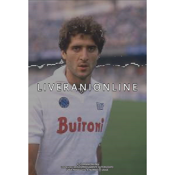 DIAP-RETROSPETTIVA TEBALDO BIGLIARDI CALCIATORE NELLA FOO TEBALDO BIGLIARDI CON LA MAGLIA DEL NAPOLI CALCIO NELL\'ANNO 1986-87 AG ALDO LIVERANI SAS
