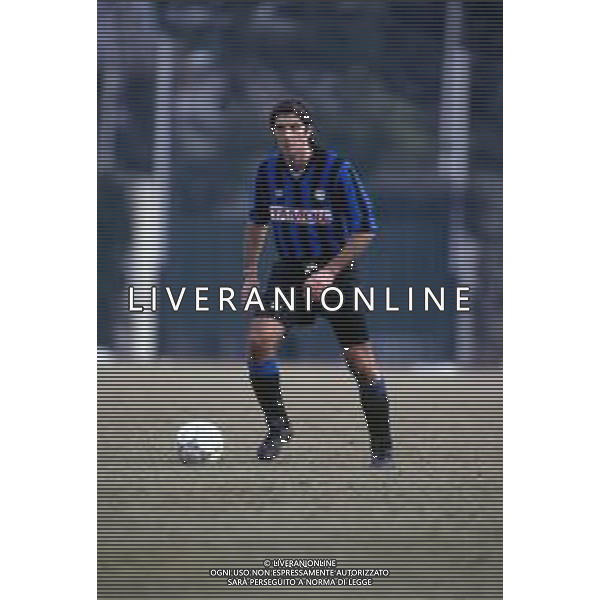 DIAP-RETROSPETTIVA TEBALDO BIGLIARDI CALCIATORE NELLA FOO TEBALDO BIGLIARDI CON LA MAGLIA DELL\'ATALANTA CALCIO NELL\'ANNO 1990-1991 AG ALDO LIVERANI SAS