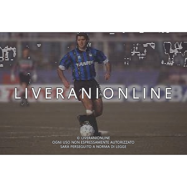 DIAP-RETROSPETTIVA TEBALDO BIGLIARDI CALCIATORE NELLA FOO TEBALDO BIGLIARDI CON LA MAGLIA DELL\'ATALANTA CALCIO NELL\'ANNO 1991-1992 AG ALDO LIVERANI SAS