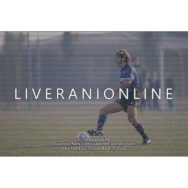 DIAP-RETROSPETTIVA TEBALDO BIGLIARDI CALCIATORE NELLA FOO TEBALDO BIGLIARDI CON LA MAGLIA DELL\'ATALANTA CALCIO NELL\'ANNO 1992-1993 AG ALDO LIVERANI SAS