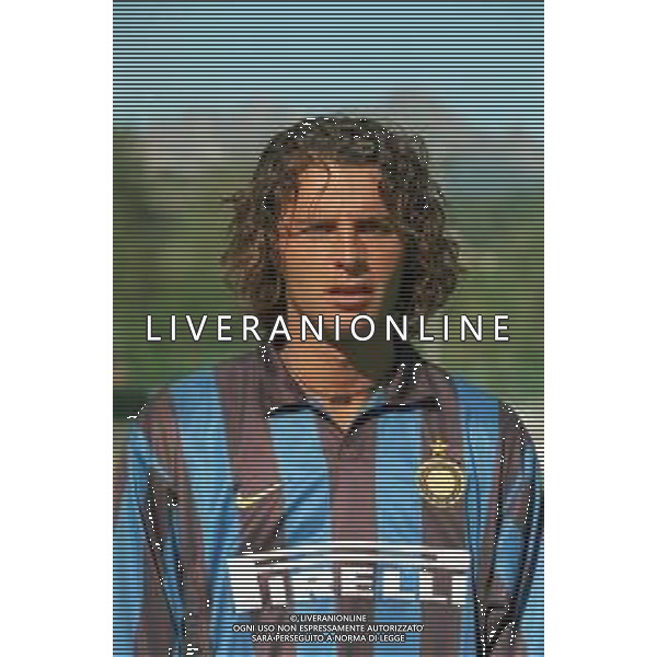 DIAP-RETROSPETTIVA FRANCESCO COLONNESE CALCIATORE NELLA FOTO FRANCESCO COLONNESE CON LA MAGLIA DELL\'INTER AG ALDO LIVERANI SAS
