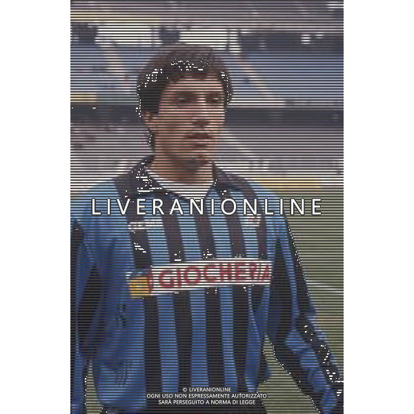DIAP-RETROSPETTIVA ANTONIO CHAMOT CALCIATORE NELLA FOTO JOSE\' ANTONIO CHAMOT CON LA MAGLIA DEL PISA CALCIO NELL\'ANNO 1990-91 AG ALDO LIVERANI SAS