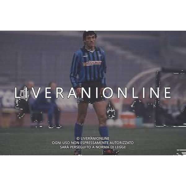 DIAP-RETROSPETTIVA ANTONIO CHAMOT CALCIATORE NELLA FOTO JOSE\' ANTONIO CHAMOT CON LA MAGLIA DEL PISA CALCIO NELL\'ANNO 1990-91 AG ALDO LIVERANI SAS