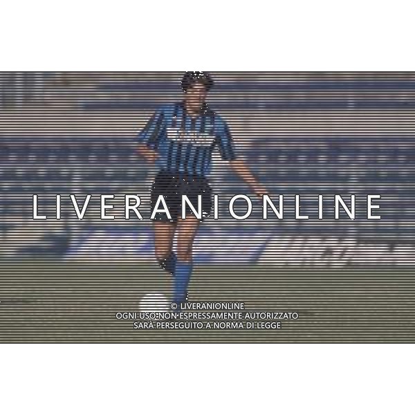 DIAP-RETROSPETTIVA ANTONIO CHAMOT CALCIATORE NELLA FOTO JOSE\' ANTONIO CHAMOT CON LA MAGLIA DEL PISA CALCIO NELL\'ANNO 1991-92 AG ALDO LIVERANI SAS