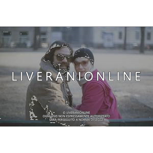 DIAP-RETROSPETTIVA MARTINE BROCHARD ATTRICE NELLA FOTO MARTINE BROCHARD CON FRANCO MOLE\' A TORINO NELL\'ANNO 1981 AG ALDO LIVERANI SAS