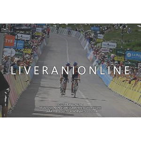 15-06-2025 Criterium Du Dauphine Libere; Tappa 08 Val D\'arc - Plateau Du Mont Cenis; 2025, Picnic - Postnl; Bardet, Romain; Hamilton, Chris; Plateau Du Mont Cenis; ©SIROTTI - AGENZIA ALDO LIVERANI SAS