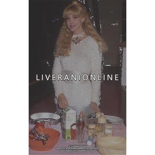 DIAP-RETROSPETTIVA BEATRICE CORI PRESENTATRICE TELEVISIVA NELLA FOTO BEATRICE CORI A ROMA NELL\'ANNO 1981 FOTO EDGARDO DELLA SCORCIOSA-AG ALDO LIVERANI SAS
