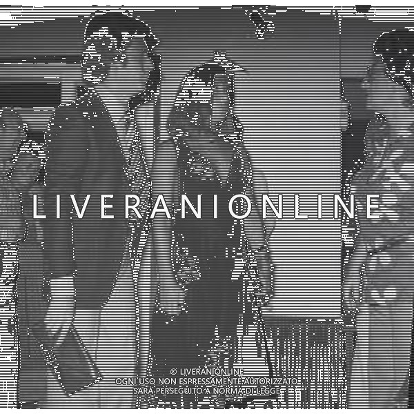 NEG-RETROSPETTIVA CLAUDIO LIPPI PRESENTATORE TELEVISIVO NELLA FOTO CLAUDIO LIPPI ALLA BUSSOLA DI VIAREGGIO NELL\'ANNO 1975 AG ALDO LIVERANI SAS  