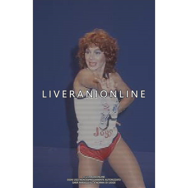 DIAP-RETROSPETTIVA CARMEN RUSSO ATTRICE E SHOWGIRL E BALLERINA NELLA FOTO CARMEN RUSSO NELL\'ANNO 1981 AG ALDO LIVERANI SAS 