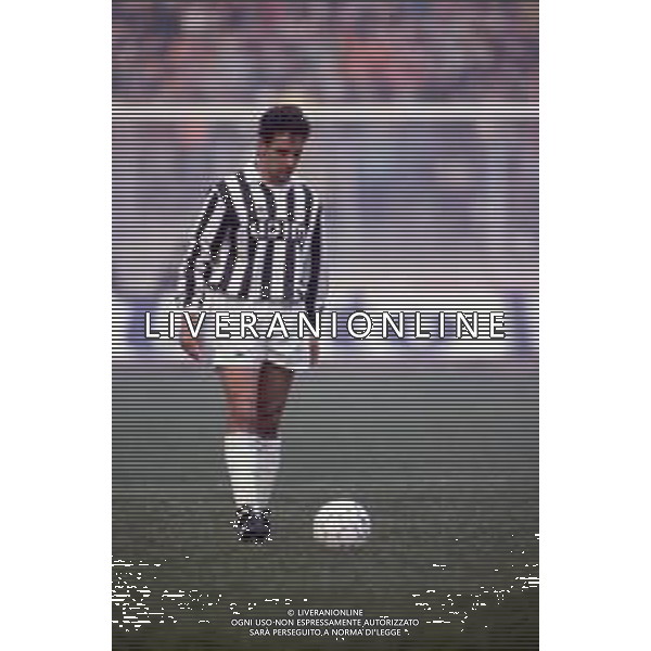 DIAP-RETROSPETTIVA ROBERTO BAGGIO CALCIATORE NELLA FOTO ROBERTO BAGGIO CON LA MAGLIA DELLA JUVENTUS AG ALDO LIVERANI SAS