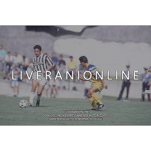 DIAP-RETROSPETTIVA ROBERTO BAGGIO CALCIATORE NELLA FOTO ROBERTO BAGGIO CON LA MAGLIA DELLA JUVENTUS NELL\'ANNO 1991 AG ALDO LIVERANI SAS