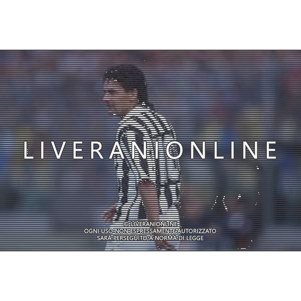 DIAP-RETROSPETTIVA ROBERTO BAGGIO CALCIATORE NELLA FOTO ROBERTO BAGGIO CON LA MAGLIA DELLA JUVENTUS NELL\'ANNO 1991 AG ALDO LIVERANI SAS