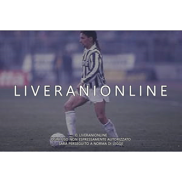 DIAP-RETROSPETTIVA ROBERTO BAGGIO CALCIATORE NELLA FOTO ROBERTO BAGGIO CON LA MAGLIA DELLA JUVENTUS NELL\'ANNO 1992 AG ALDO LIVERANI SAS