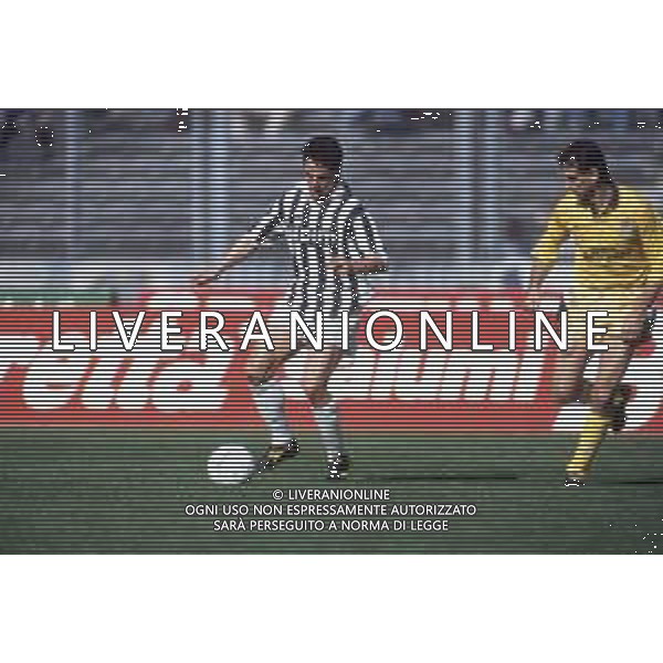 DIAP-RETROSPETTIVA ROBERTO BAGGIO CALCIATORE NELLA FOTO ROBERTO BAGGIO CON LA MAGLIA DELLA JUVENTUS NELL\'ANNO 1992 AG ALDO LIVERANI SAS