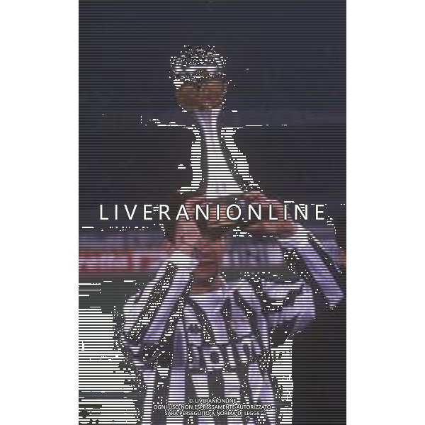 DIAP-RETROSPETTIVA ROBERTO BAGGIO CALCIATORE NELLA FOTO ROBERTO BAGGIO CON LA MAGLIA DELLA JUVENTUS NELL\'ANNO 1992 AG ALDO LIVERANI SAS