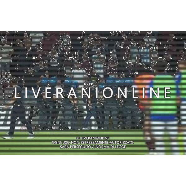 TVPM SALERNITANA SAMPDORIA NELLA FOTO: FORZE DELL\'ORDINE IN CAMPO FOTO MOSCA \ AGENZIA LIVERANI - AGENZIA ALDO LIVERANI SAS - Salernitana vs Sampdoria - Playout Campionato Calcio Serie BKT 22.06.2025