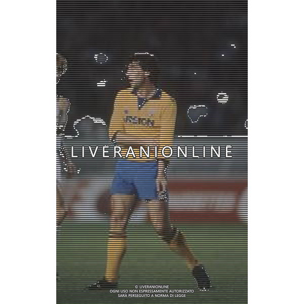 DIAP-RETROSPETTIVA DOMENICO PENZO CALCIATORE NELLA FOTO DOMENICO PENZO CON LA MAGLIA DELLA JUVENTUS CALCIO AG ALDO LIVERANI SAS