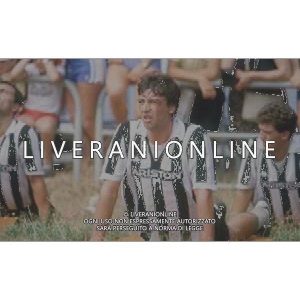 DIAP-RETROSPETTIVA DOMENICO PENZO CALCIATORE NELLA FOTO DOMENICO PENZO CON LA MAGLIA DELLA JUVENTUS CALCIO AG ALDO LIVERANI SAS