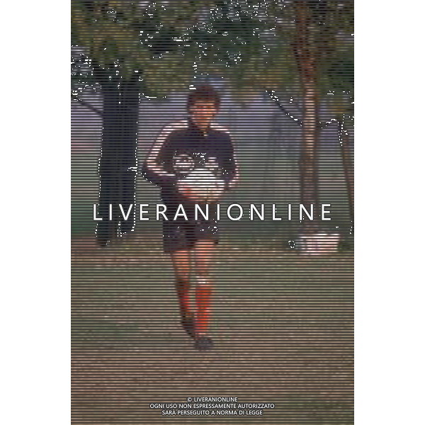 DIAP-RETROSPETTIVA NELLO CUSIN CALCIATORE NELLA FOTO NELLO CUSIN CON LA MAGLIA DEL BOLOGNA CALCIO AG ALDO LIVERANI SAS