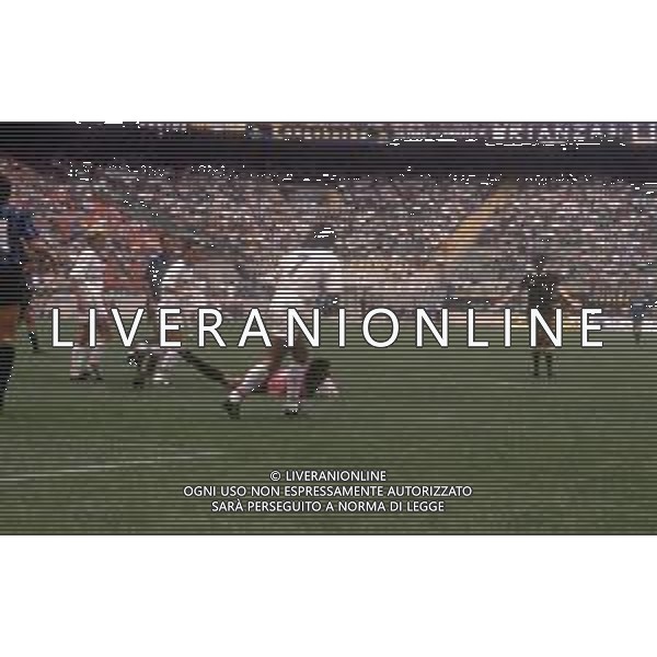 DIAP-RETROSPETTIVA NELLO CUSIN CALCIATORE NELLA FOTO NELLO CUSIN CON LA MAGLIA DEL BOLOGNA CALCIO AG ALDO LIVERANI SAS
