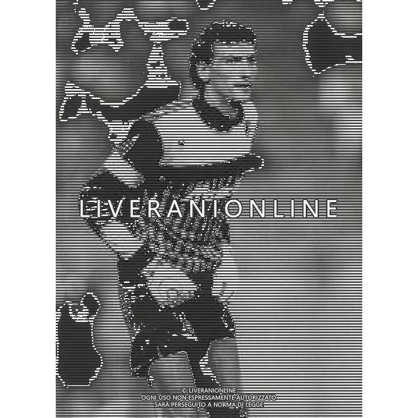 ST-RETROSPETTIVA NELLO CUSIN CALCIATORE NELLA FOTO NELLO CUSIN CON LA MAGLIA DEL BOLOGNA CALCIO AG ALDO LIVERANI SAS