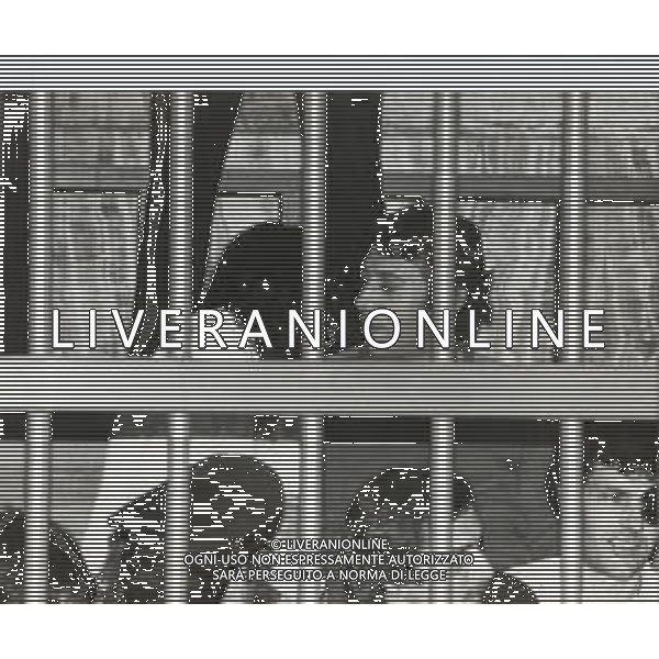 ST-RETROSPETTIVA MARINA ZONI BRIGATE ROSSE NELLA FOTO MARINA ZONI CON CORRADO ALUNNI A SAN VITTORE MILANO NELL\'ANNO 1983 AG ALDO LIVERANI SAS