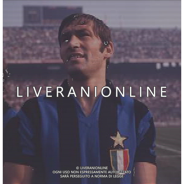 DIAP-RETROSPETTIVA TARCISIO BURGNICH ALLENATORE E CALCIATORE NELLA FOTO TARCISIO BURGNICH CON LA MAGLIA DELL\'INTER CALCIO AG ALDO LIVERANI SAS  