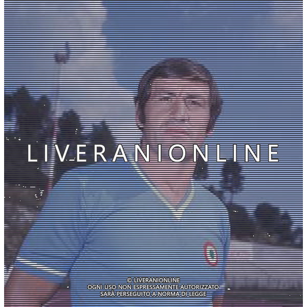 DIAP-RETROSPETTIVA TARCISIO BURGNICH ALLENATORE E CALCIATORE NELLA FOTO TARCISIO BURGNICH CON LA MAGLIA DEL NAPOLI CALCIO AG ALDO LIVERANI SAS