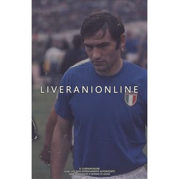DIAP-RETROSPETTIVA TARCISIO BURGNICH ALLENATORE E CALCIATORE NELLA FOTO TARCISIO BURGNICH CON LA MAGLIA DELLA NAZIONALE ITALIANA DI CALCIO AG ALDO LIVERANI SAS 