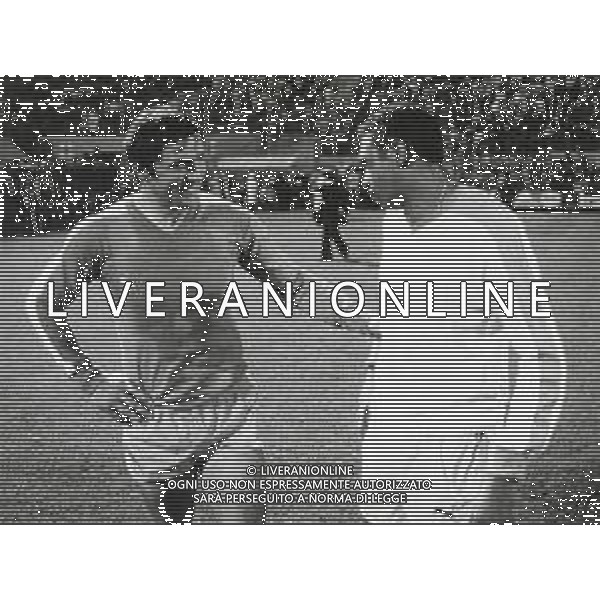 ST-RETROSPETTIVA TARCISIO BURGNICH ALLENATORE E CALCIATORE NELLA FOTO TARCISIO BURGNICH CON LA MAGLIA DEL NAPOLI CALCIO AG ALDO LIVERANI SAS