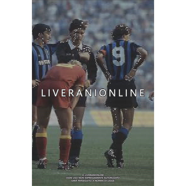 DIAP-RETROSPETTIVA CLAUDIO PIERI ARBITRO NELLA FOTO L\'ARBITRO CLAUDIO PIERI NELL\'ANNO 1986-87 AG ALDO LIVERANI SAS