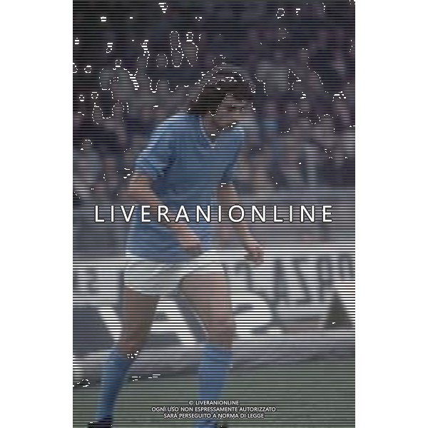 DIAP-RETROSPETTIVA GIORGIO BRAGLIA CALCIATORE NELLA FOTO GIORGIO BRAGLIA CON LA MAGLIA DEL NAPOLII CALCIO AG ALDO LIVERANI SAS