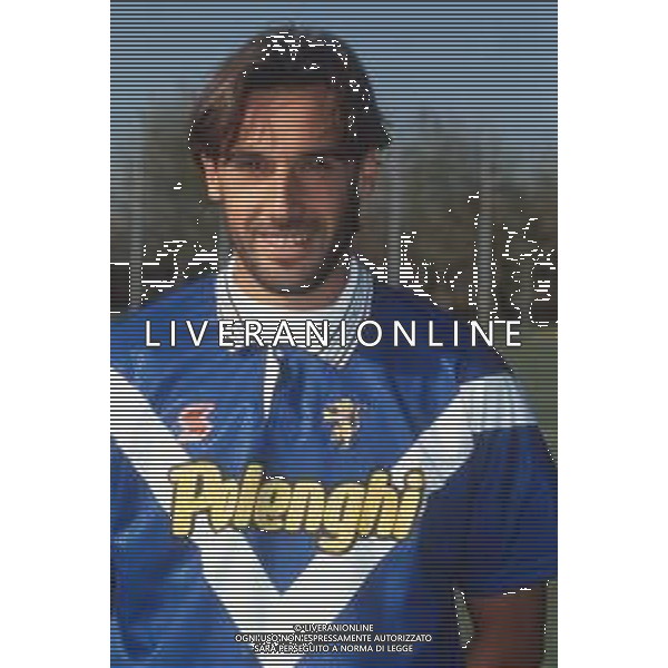DIAP-RETROSPETTIVA LUCA LUZARDI CALCIATORE NELLA FOTO LUCA LUZARDI CON LA MAGLIA DEL BRESCIA CALCIO AG ALDO LIVERANI SAS