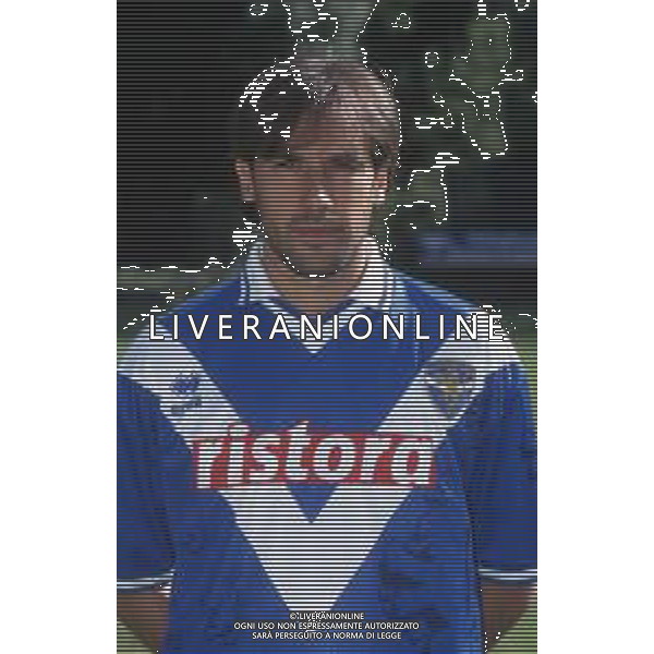 DIAP-RETROSPETTIVA LUCA LUZARDI CALCIATORE NELLA FOTO LUCA LUZARDI CON LA MAGLIA DEL BRESCIA CALCIO AG ALDO LIVERANI SAS